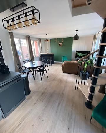 Ferienwohnung Duplex Proche Gare Vue Tour Perret Avec Parking Gratuit Amiens Exterior foto
